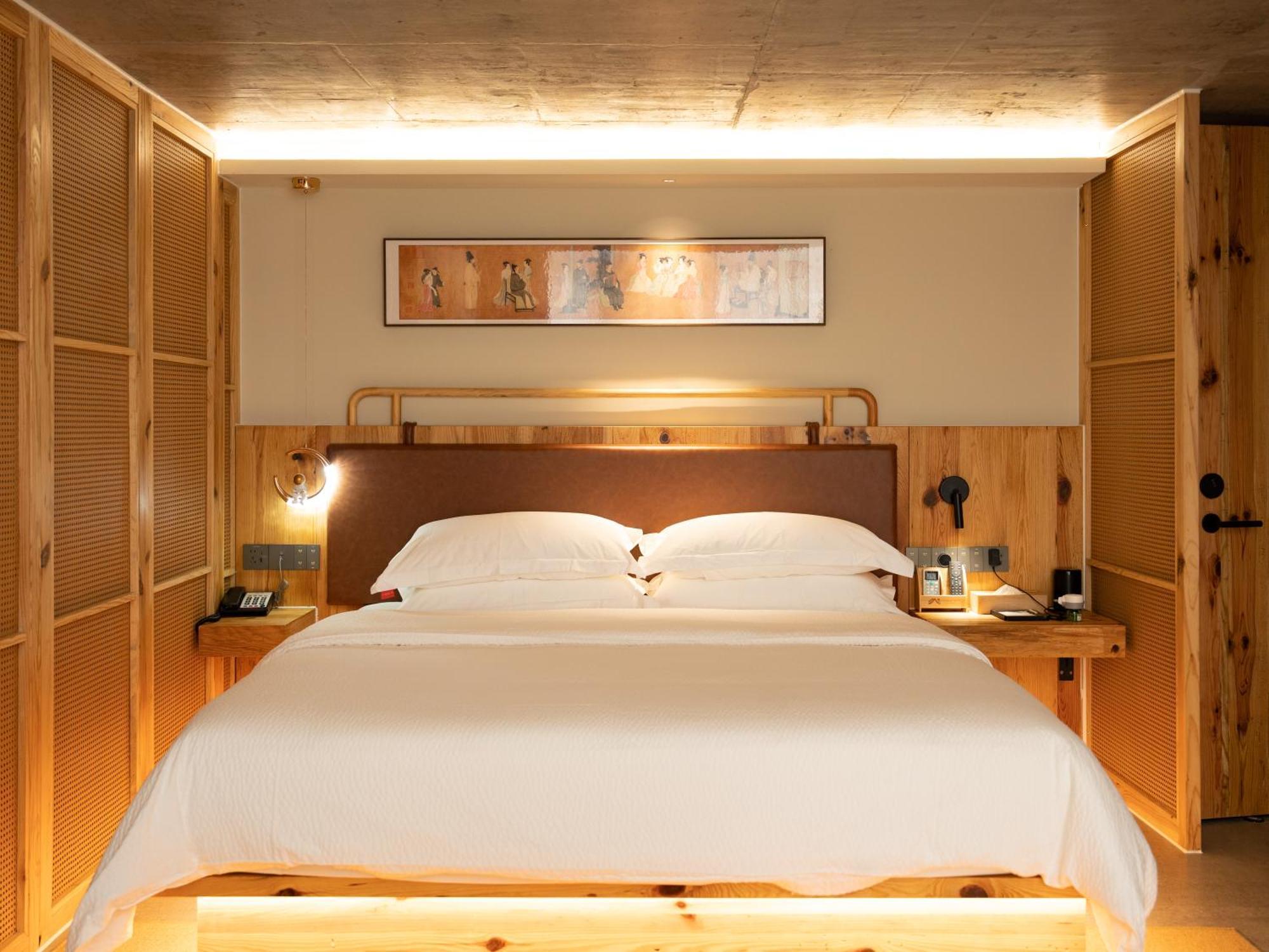 Patio Spring Holiday Inn -- Free Round Trip Pick-Up Service --Panoramic View Of Tianmen Mount 장가계 외부 사진