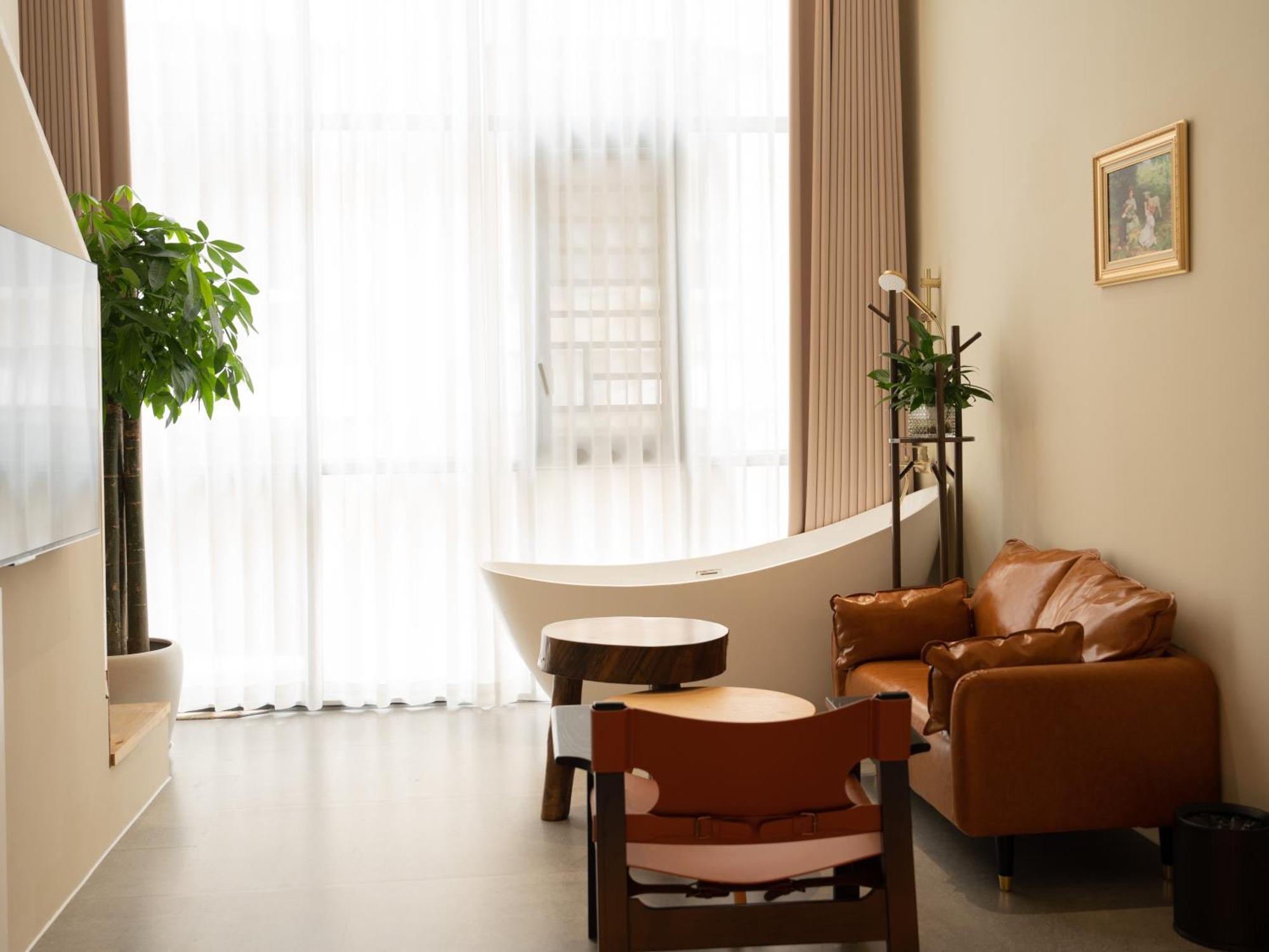 Patio Spring Holiday Inn -- Free Round Trip Pick-Up Service --Panoramic View Of Tianmen Mount 장가계 외부 사진